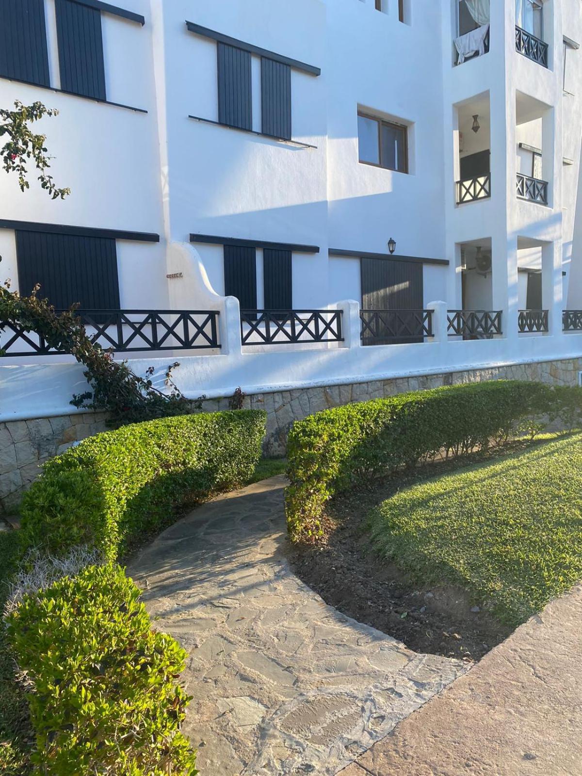 Appartement En Residence Lilacs Garden Avec Clim Et Wifi Cabo Negro Buitenkant foto